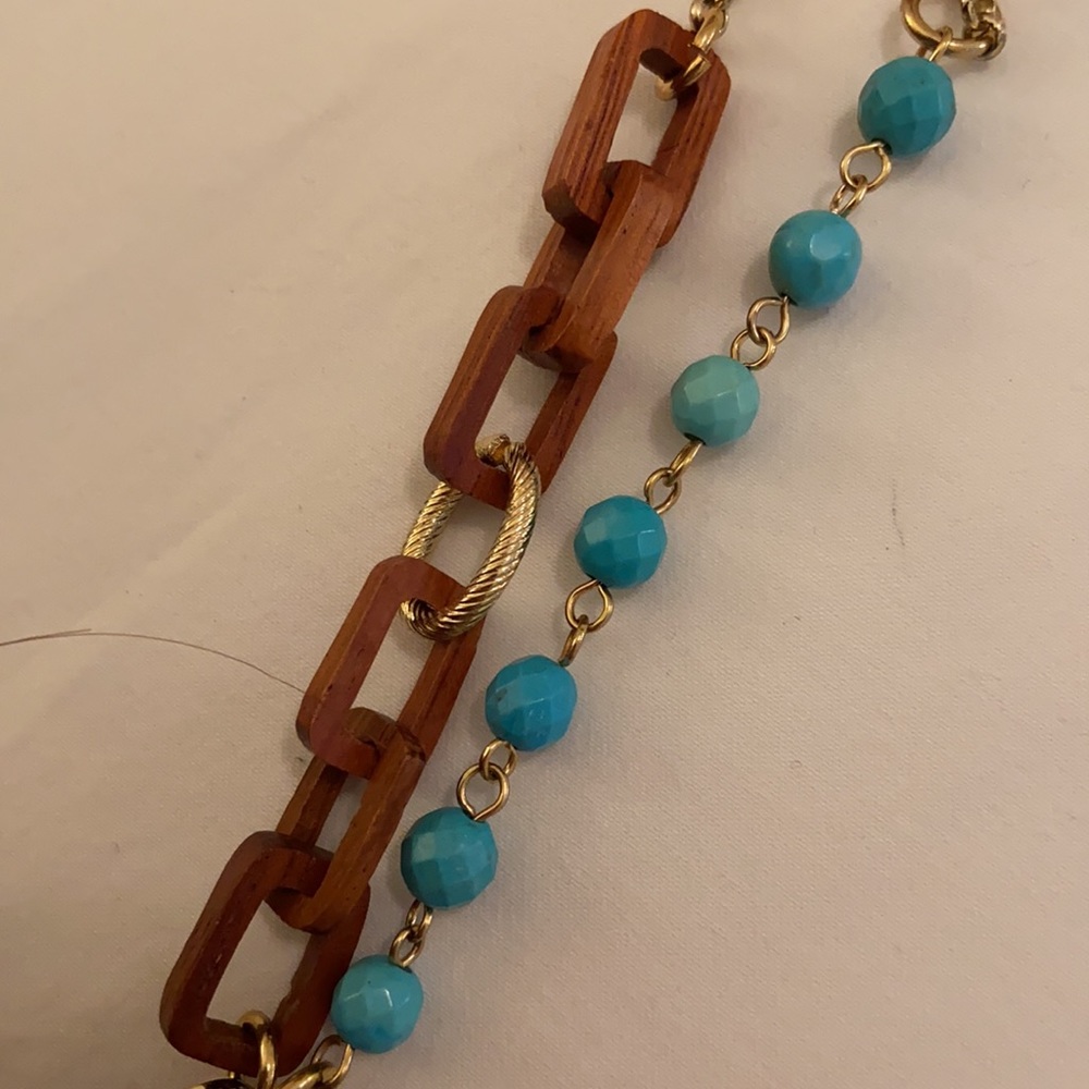 Turquoise Necklace - Picture 4 of 4